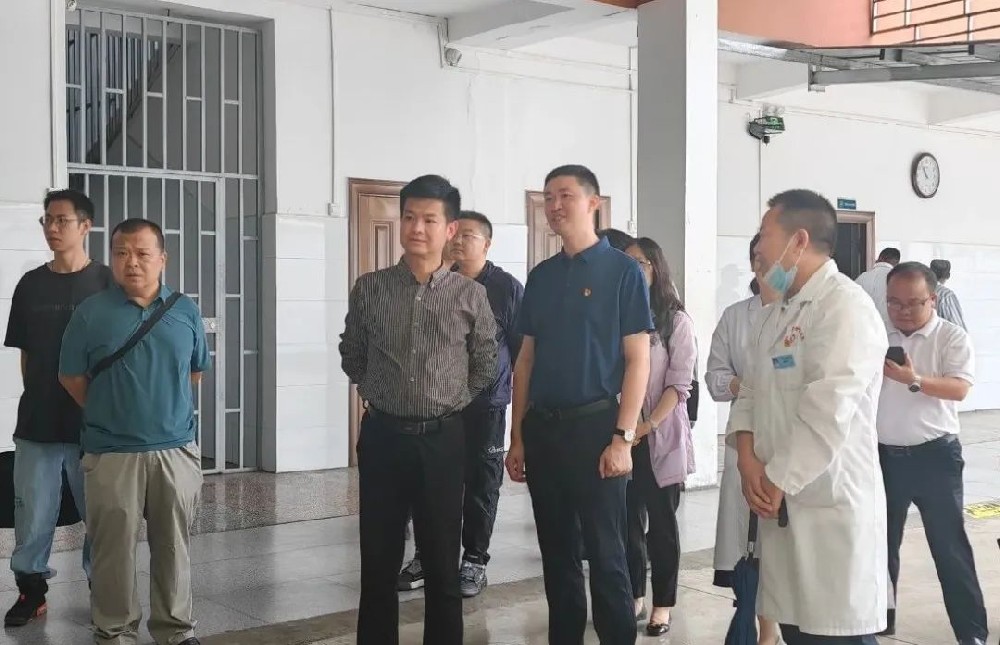 鸿康阳光丨昆明市医保局副局长带队到鸿康精神病医院调研医疗保障工作