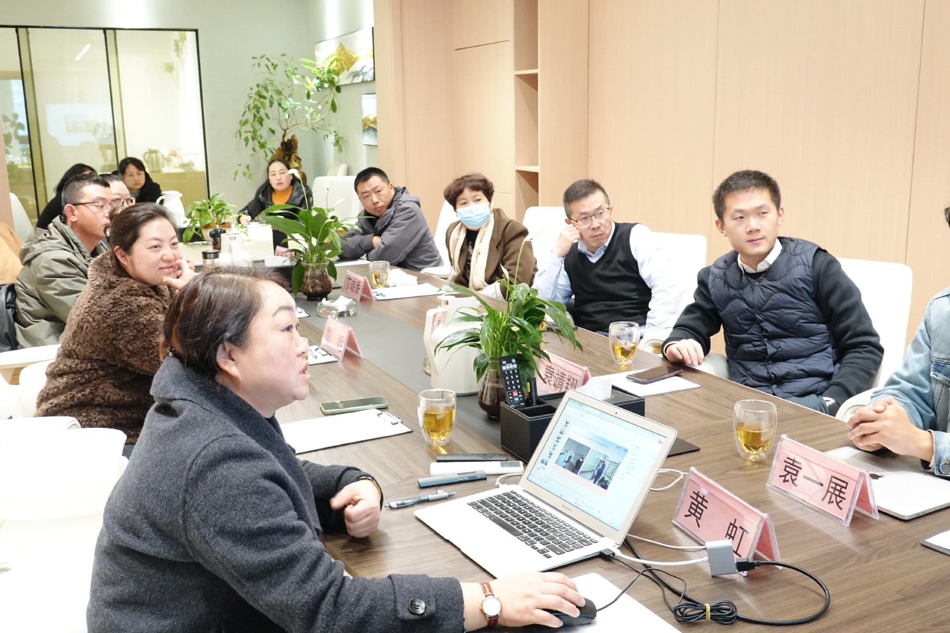 年会1.jpg